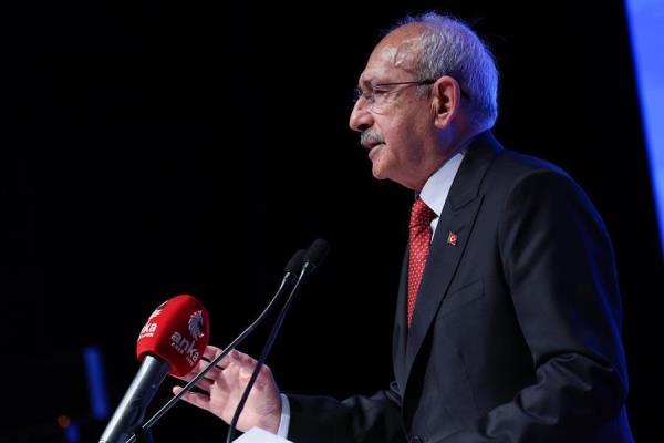 Kılıçdaroğlu解雇所有顾问