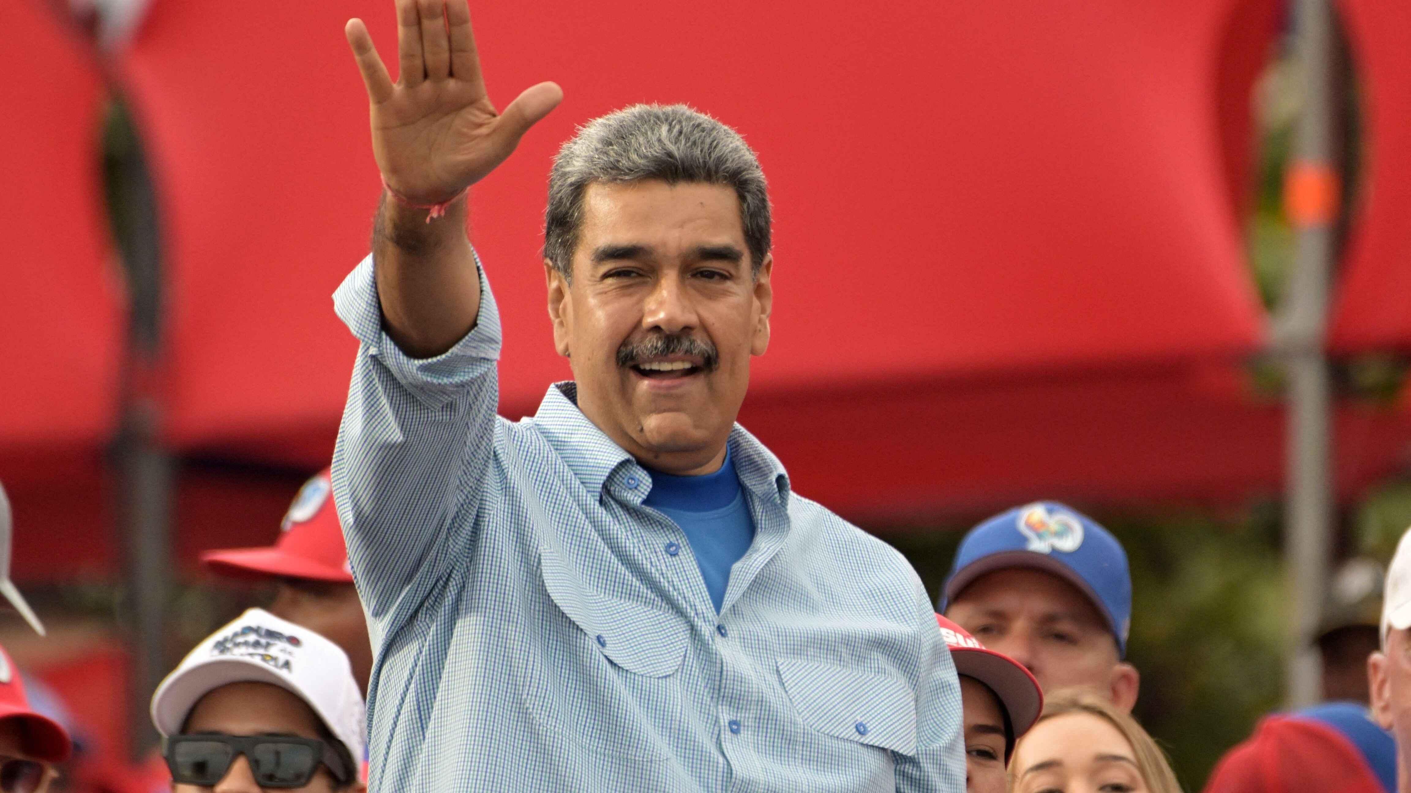 委内瑞拉以“大屠杀”威胁不确定的选举