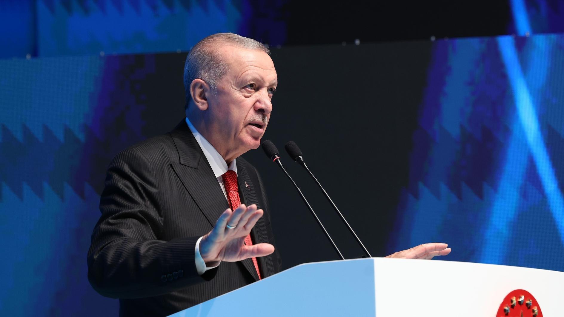 Erdoğan:教育改革的目标是“教育世纪<e:1>”